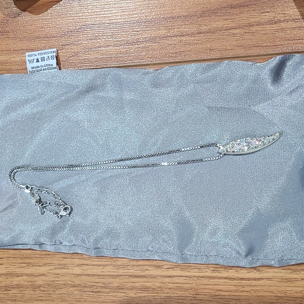 Mint condition Swarovski necklace